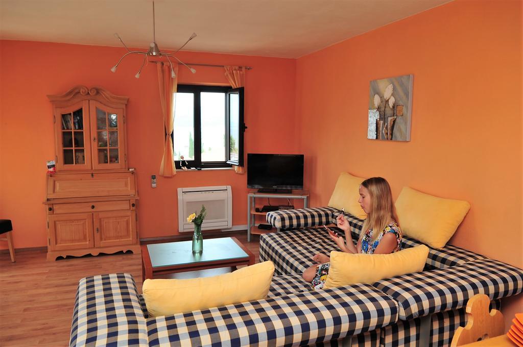 Apartments " Happy Villa " Сплітська Екстер'єр фото
